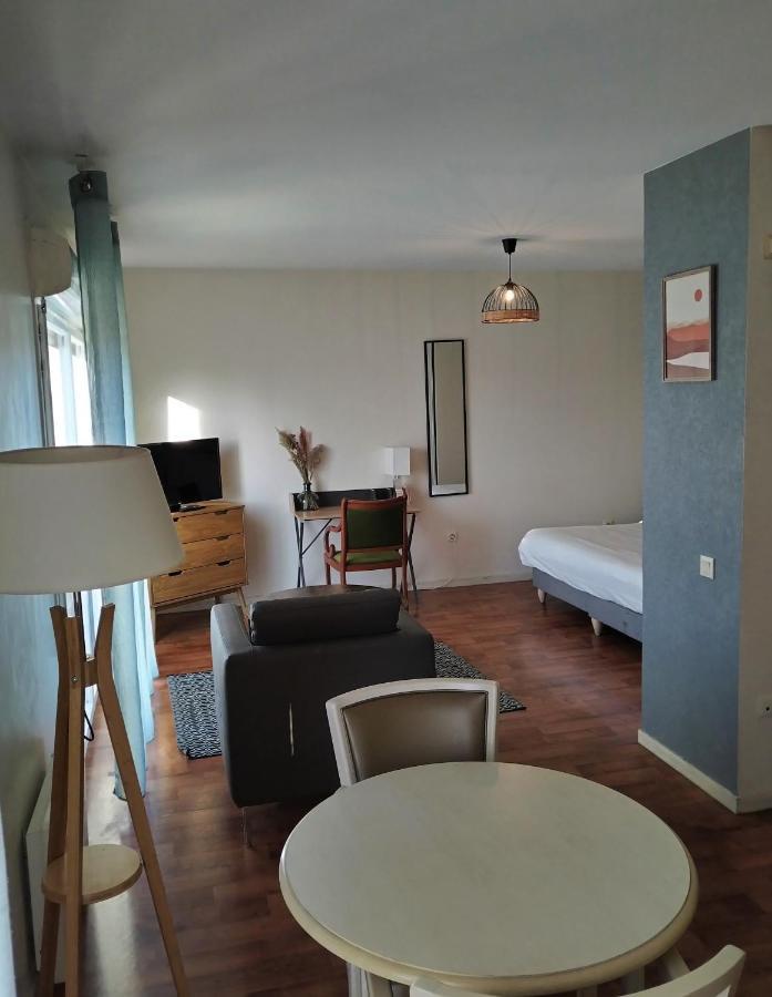 Residence Carouge Appart Hotel Bretigny-sur-Orge Exterior photo